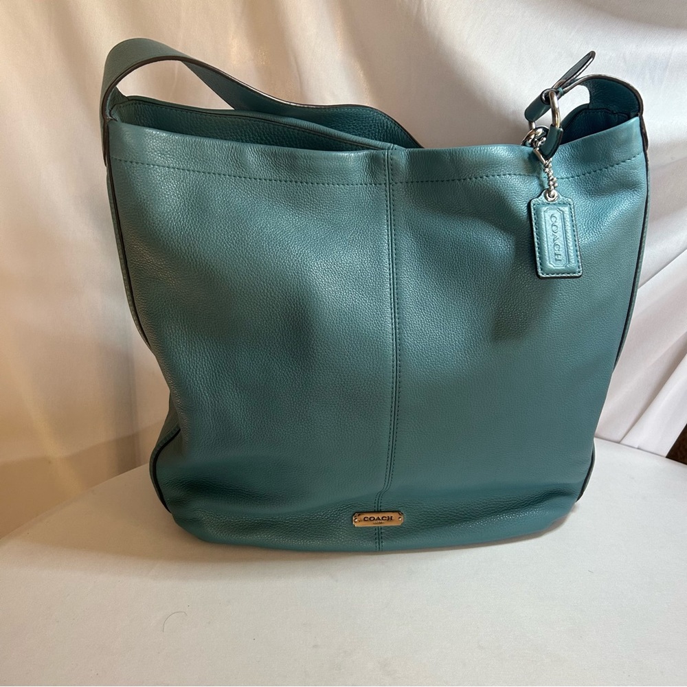 COACH | SHOULDER BAG NEW WITHOUT TAGS